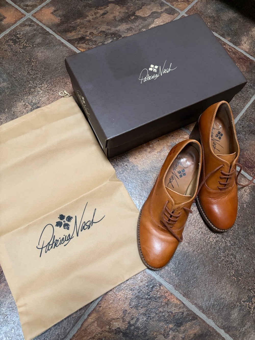 Patricia Nash oxfords